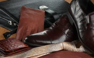 راهنمای کامل نگهداری و مراقبت از چرم طبیعی